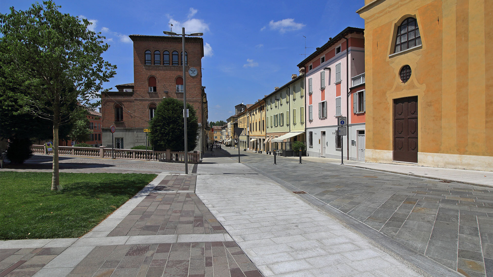 Piazza 1° Maggio e Piazza Duca d'Aosta
