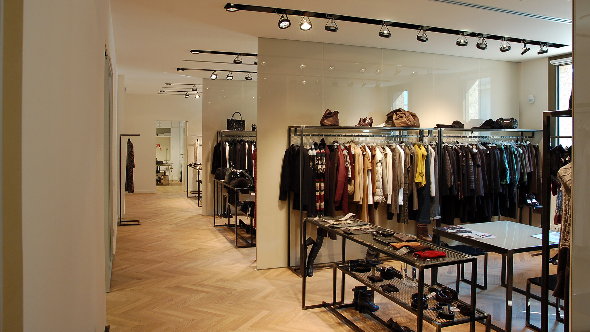 Showroom Max Mara