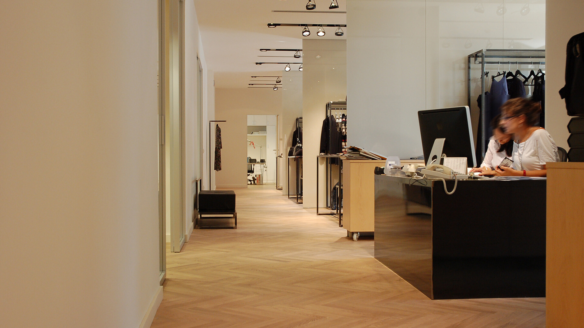 Showroom Max Mara