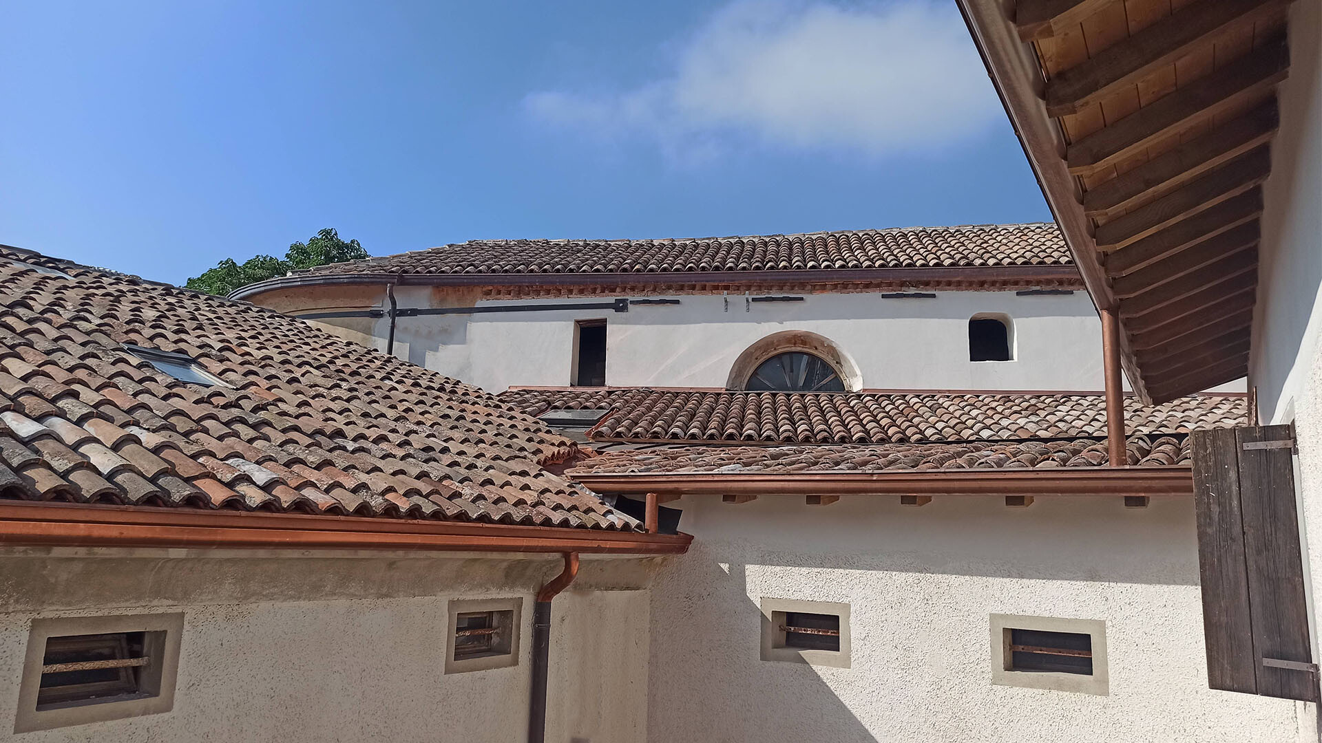 Pieve dei Santi Eleucadio e Valentino